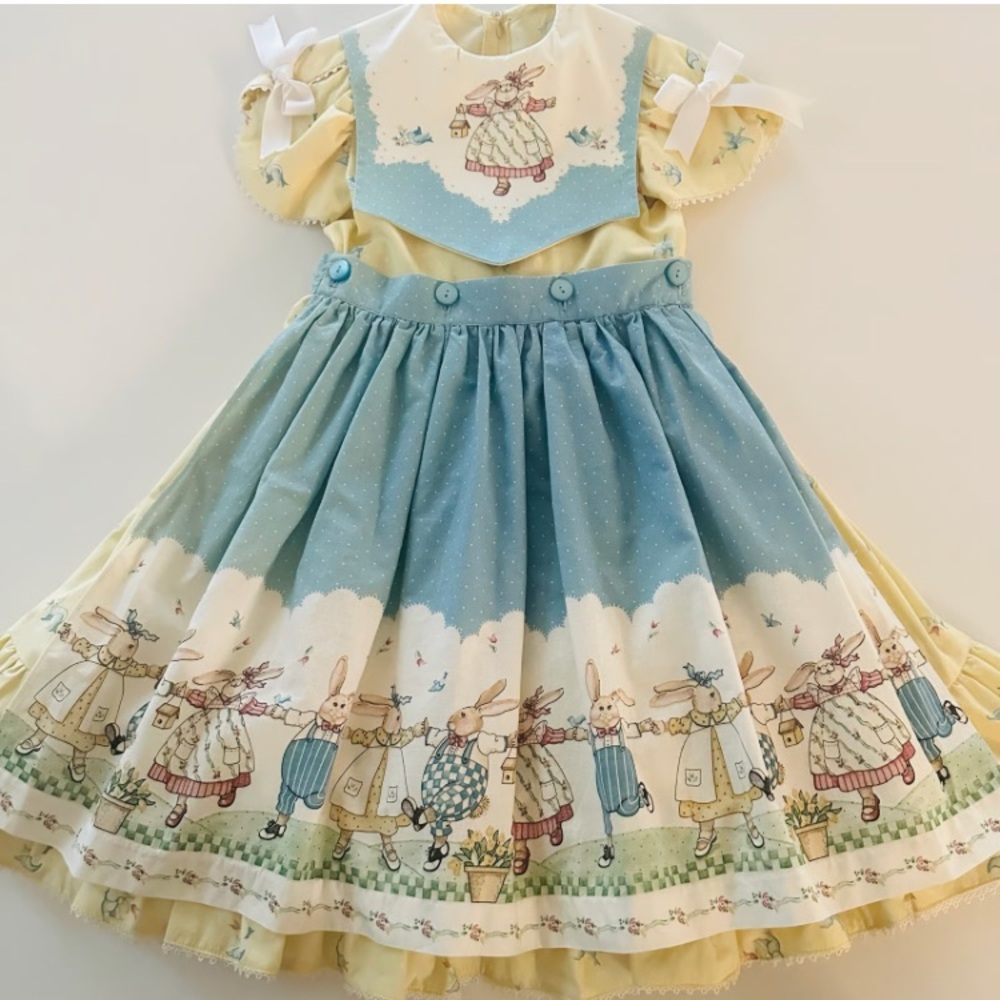 Vintage Daisy Kingdom Flower Girls Dress